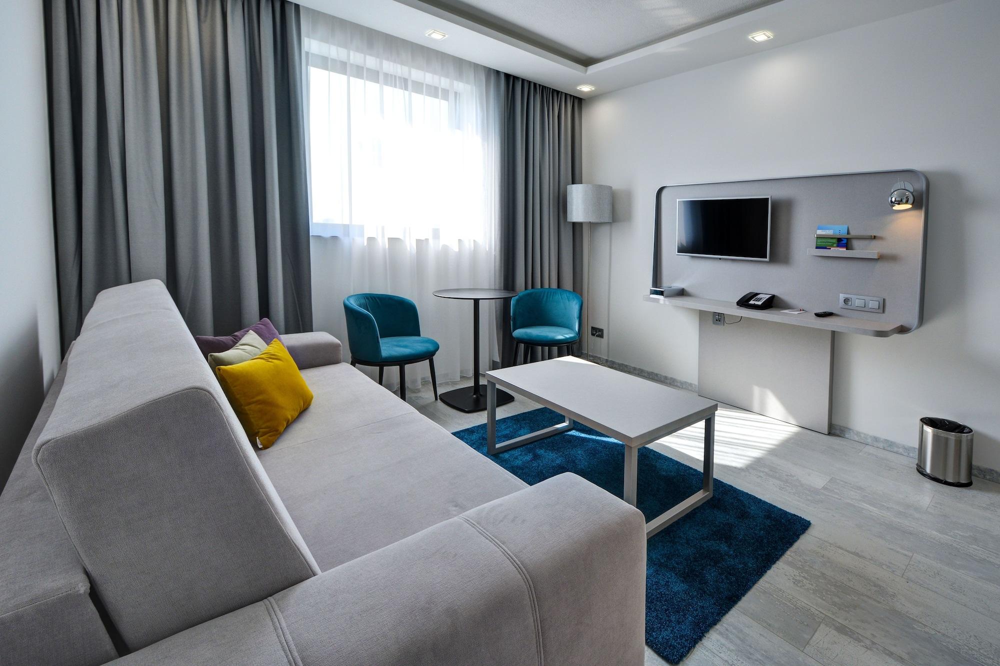 Park Inn By Radisson Danube Братислава Екстериор снимка